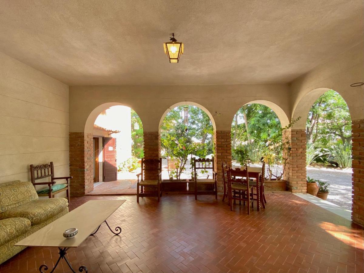 Villa Tana Pacenzia تْشيفالو المظهر الخارجي الصورة