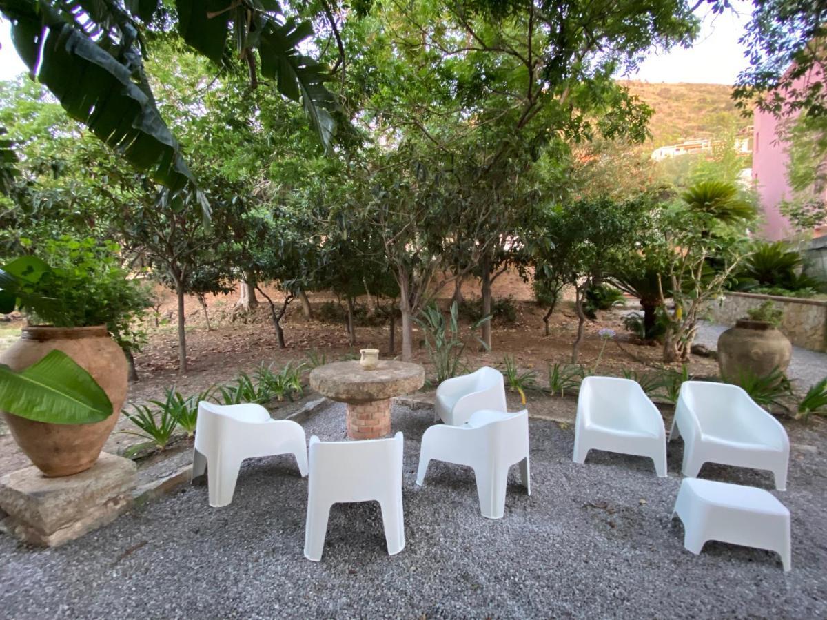 Villa Tana Pacenzia تْشيفالو المظهر الخارجي الصورة